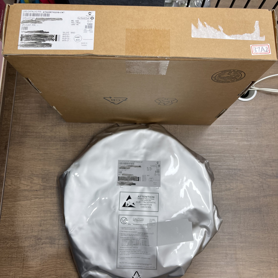 ATSAME70Q20B-CNT